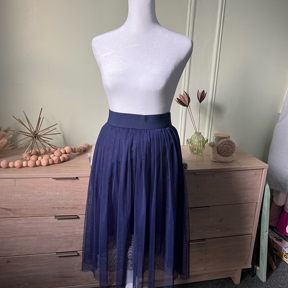 Navy Blue Modest Layered Pleated Highwaist Mesh Tutu Midi Knee-Length Skirt XS-S - Picture 5 of 16